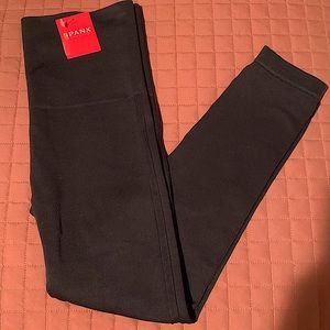SPANX Look at Me Now Cropped Seamless Leggings NWT